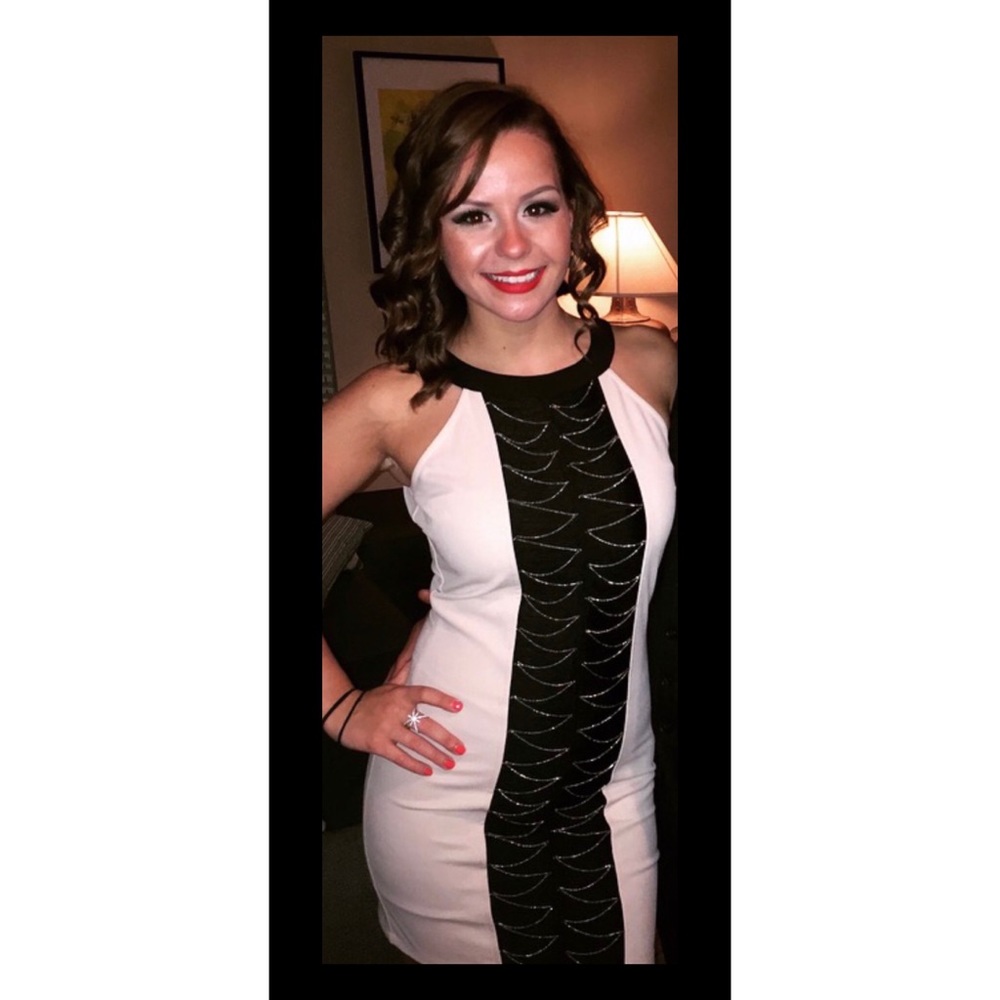 Cream Fringe Chain Fit Dress